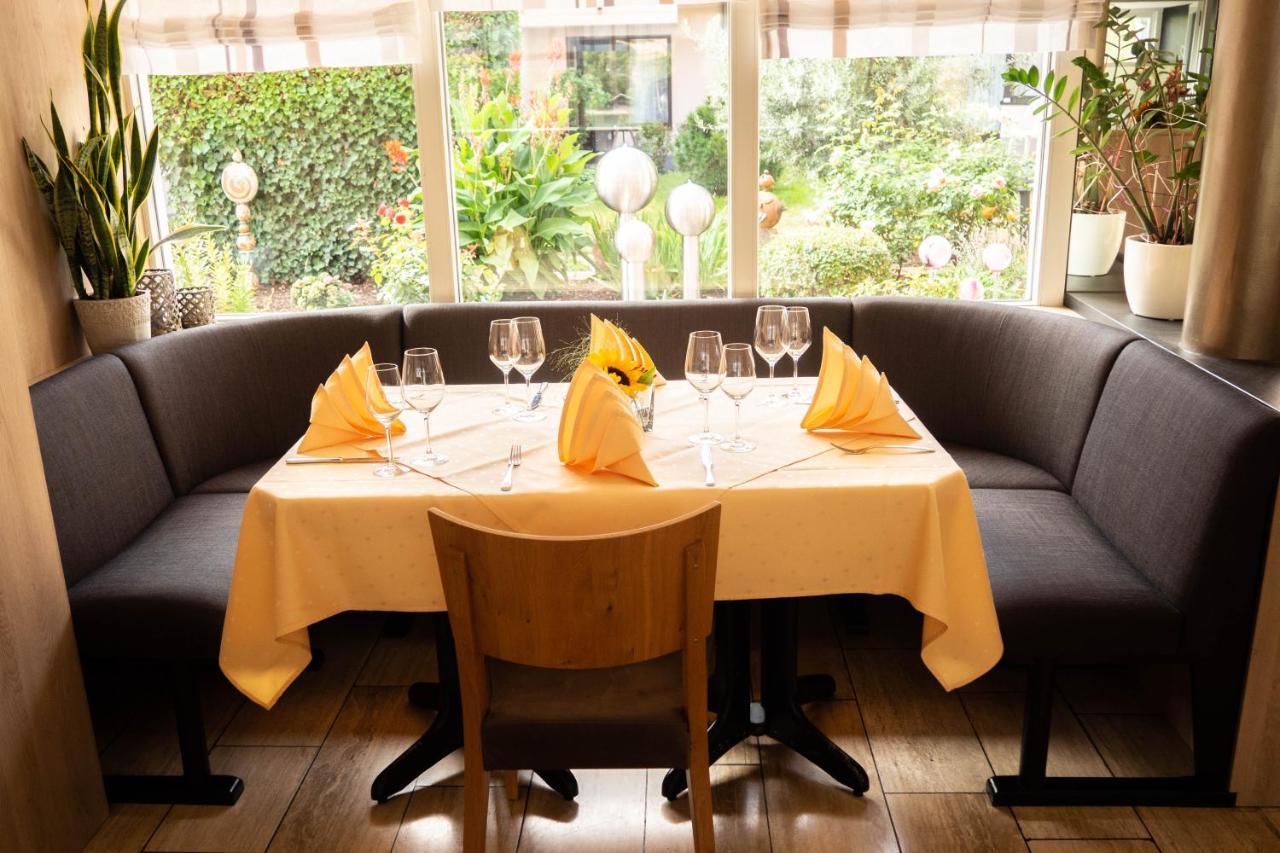 Hotel Villa Am Rhein アンダーナッハ エクステリア 写真